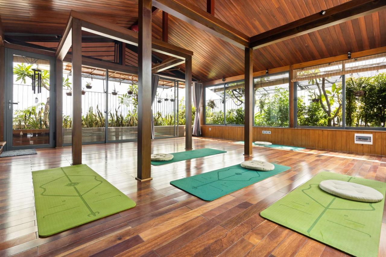 Moon Hotel And Apartment Da Nang Buitenkant foto