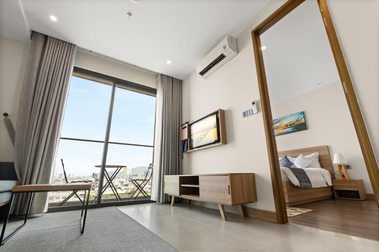 Moon Hotel And Apartment Da Nang Buitenkant foto