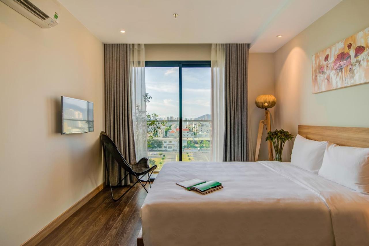 Moon Hotel And Apartment Da Nang Buitenkant foto